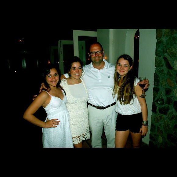 Meet your Posher, Elisabeth - Picture 1 of 1